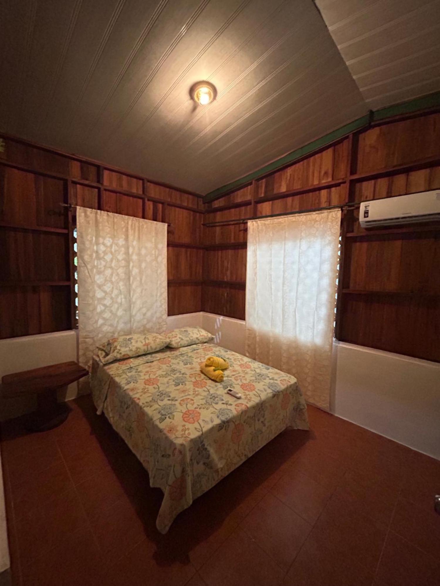 Casa Oasis De Ballenas อูวีตา ภายนอก รูปภาพ